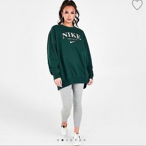 Nike retro oversized crew